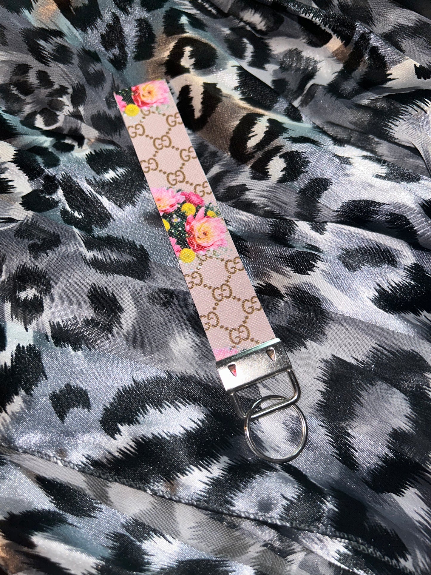 G G inspired wristlet